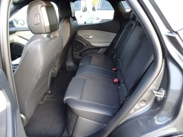 Ford Capri Premium RWD