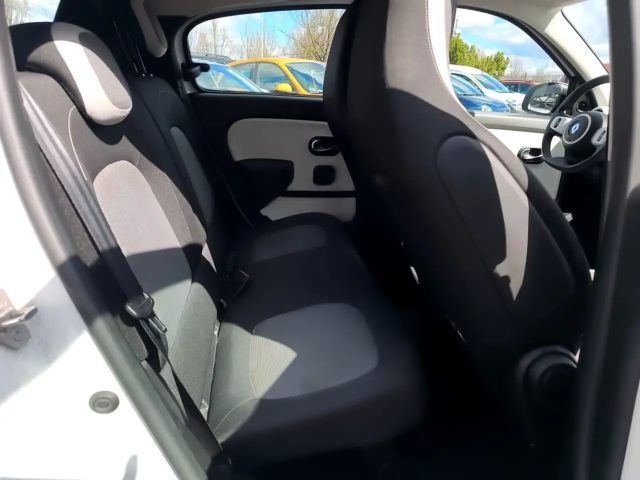 Renault Twingo Limited SCe 75