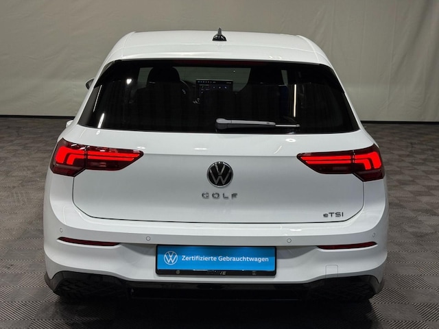 Volkswagen Golf 1.5 eTSI DSG R-Line