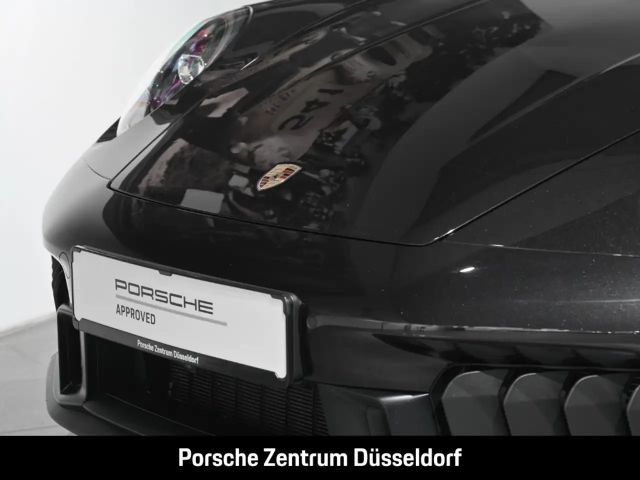 Porsche 992 4 Coupé GTS Targa