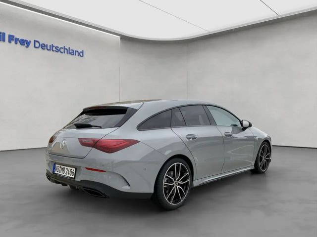 Mercedes-Benz CLA 200 CLA