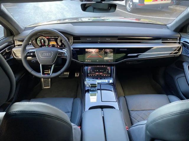 Audi A8 60 TFSI Hybride Quattro
