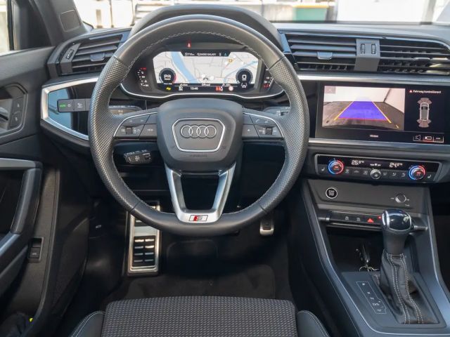 Audi Q3 35 TFSI S-Line