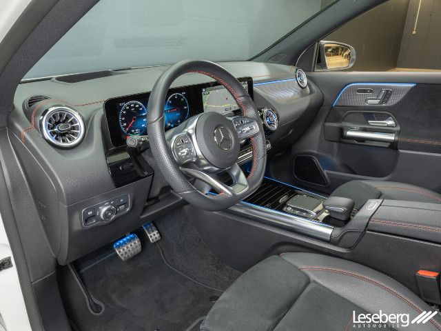 Mercedes-Benz EQA 300 4MATIC