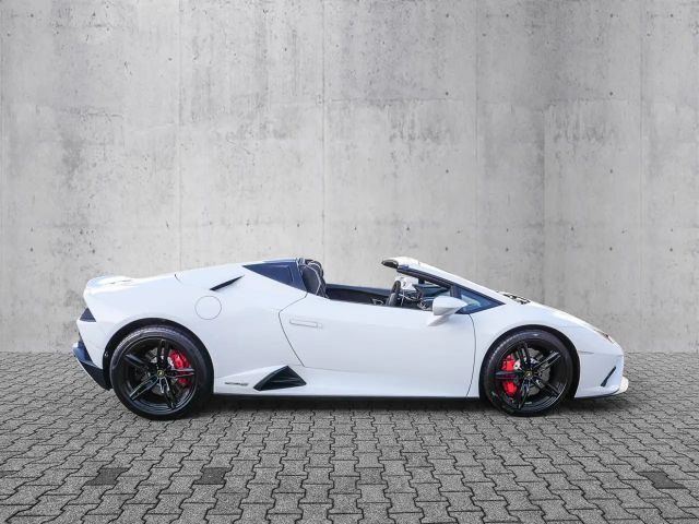 Lamborghini Huracan EVO RWD Spyder