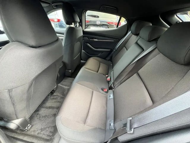 Mazda 3 Exclusive-line SkyActiv