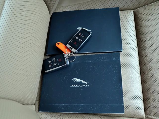 Jaguar F-Pace AWD D200 S