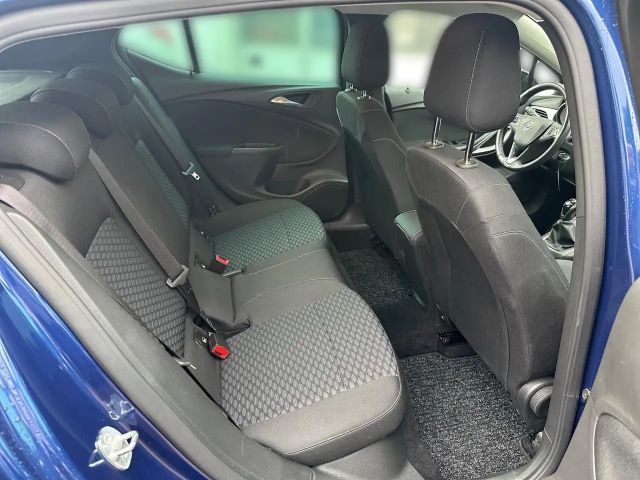 Opel Astra K Lim. 5-trg. (08.2015*SHZ*KAMERA*PDC*