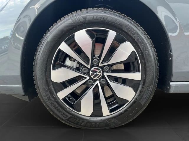 Volkswagen Golf 2.0 TDI DSG Variant