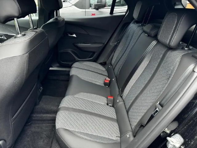 Peugeot 2008 Allure Pack EAT8