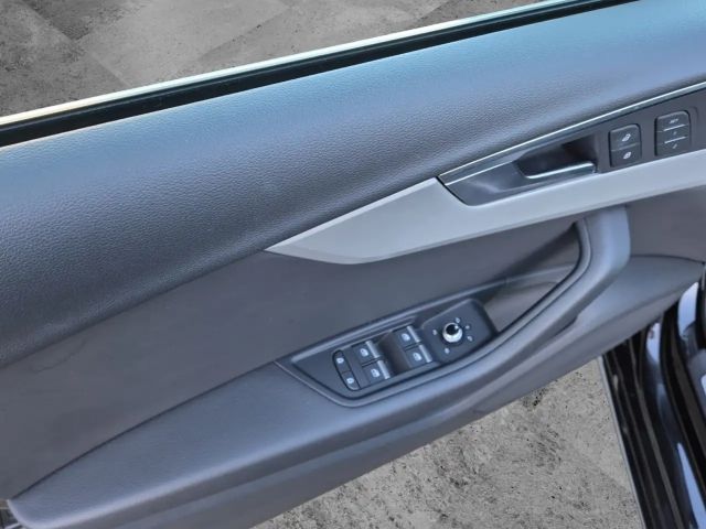 Audi A4 35 TFSI Avant S-Line S-Tronic