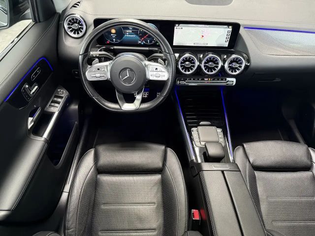 Mercedes-Benz GLA 250 4MATIC AMG Line