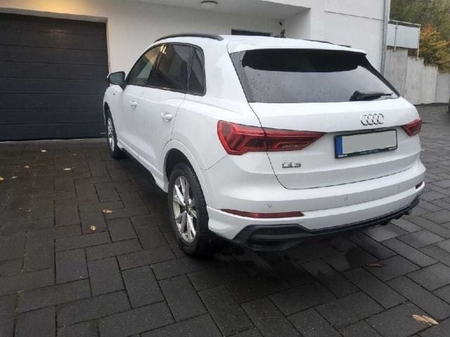 Audi Q3 35 TFSI S-Line S-Tronic