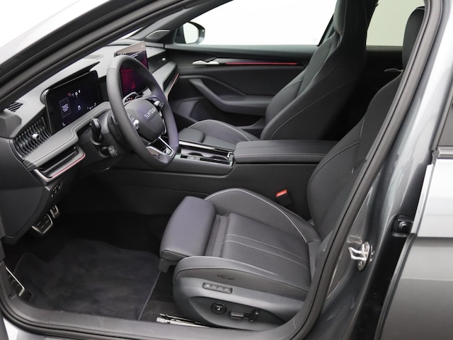 Skoda Superb 2.0 TDI Combi Sportline