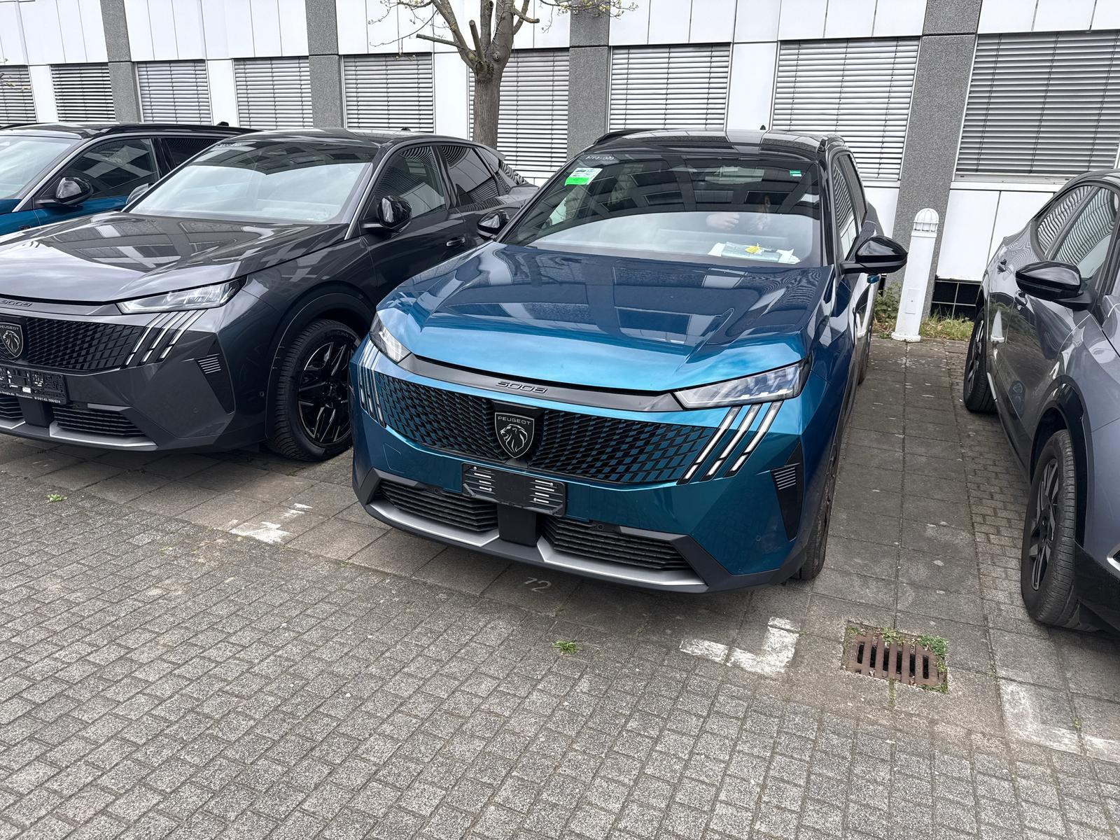 Peugeot 5008 GT-Line Hybrid