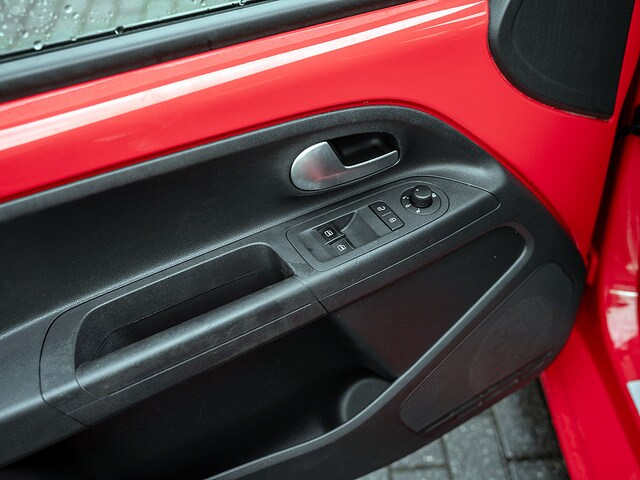 Volkswagen up! up! 1.0 United  SHZ KLIMA ALU DAB+ MAPS+MORE
