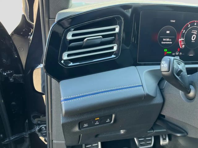 Volkswagen Tiguan 1.5 eTSI DSG IQ.Drive R-Line