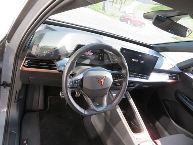 Cupra Born Sitzheizung Parkhilfe VO+HI