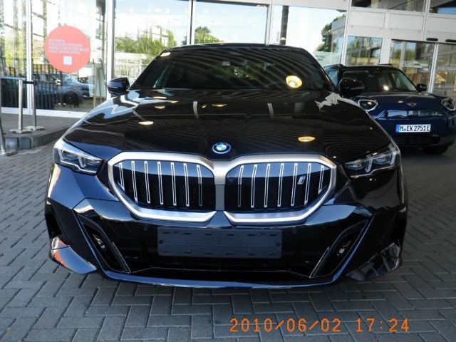 BMW i5 Sedan eDrive40
