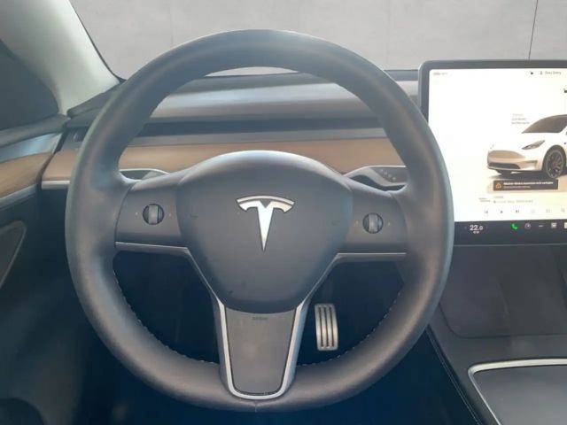 Tesla Model Y AWD Dual Motor Performance