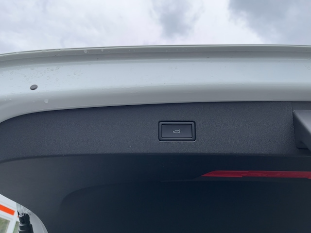 Volkswagen Tayron 2.0 l TDI 4MOTION DSG LED NAVI SHZ