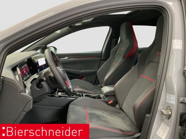 Volkswagen Golf 2.0 TSI GTI