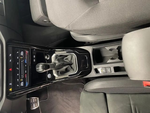 Volkswagen T-Roc IQ.Drive Pro R-Line Style