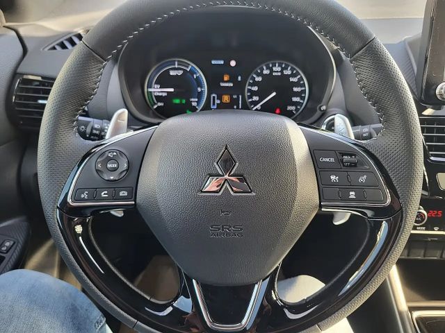 Mitsubishi Eclipse Cross 4WD CVT PHEV