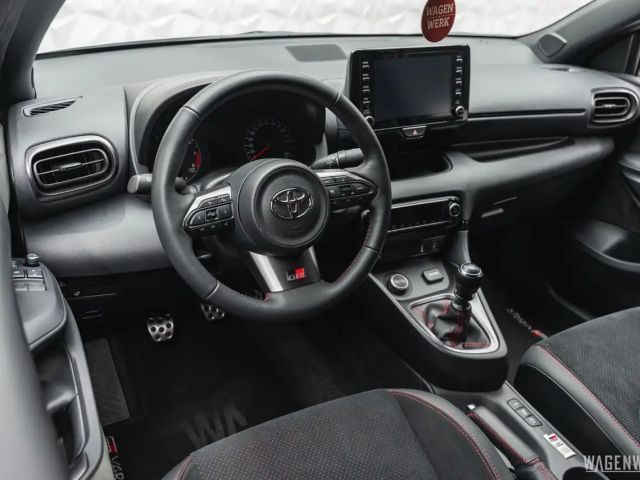 Toyota Yaris GR Performance Package