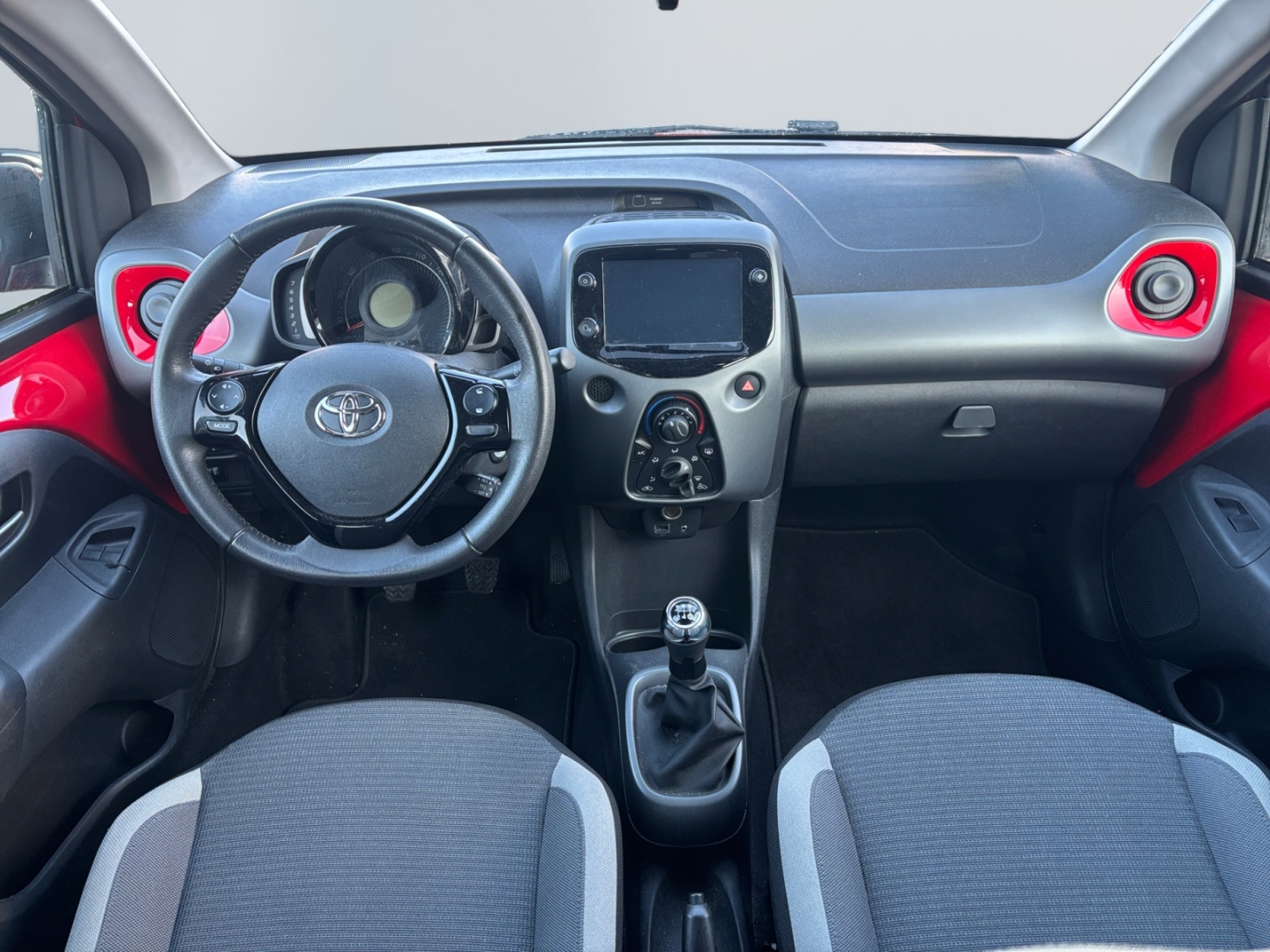 Toyota Aygo 5-deurs Play X-play
