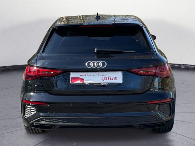 Audi A3 35 TFSI S-Line S-Tronic Sportback