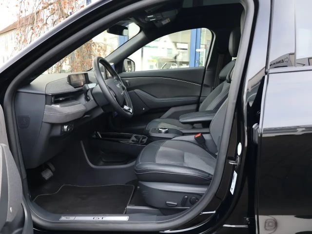 Ford Mustang Mach-E AWD GT