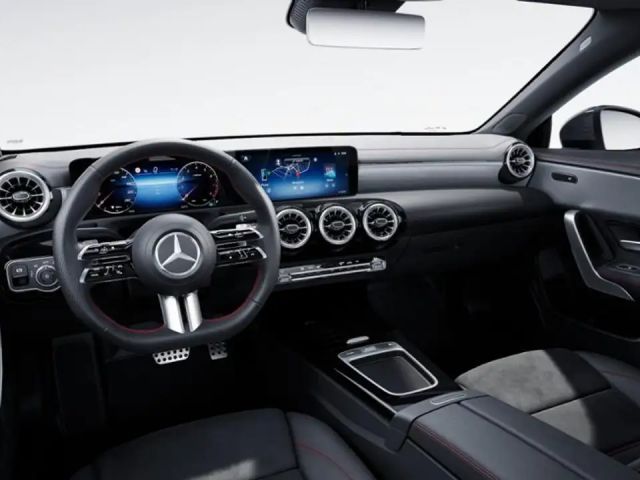 Mercedes-Benz CLA 180 AMG Line CLA 180 d Coupé