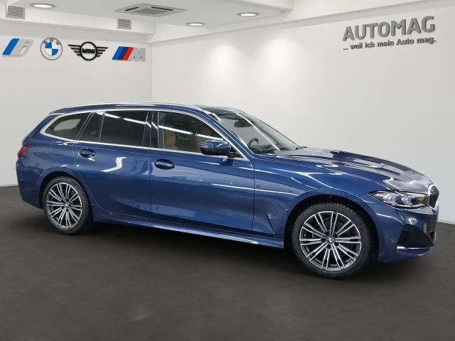 BMW 320 320i Touring