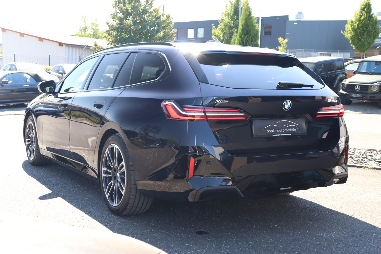 BMW 540 540d M-Sport Touring xDrive