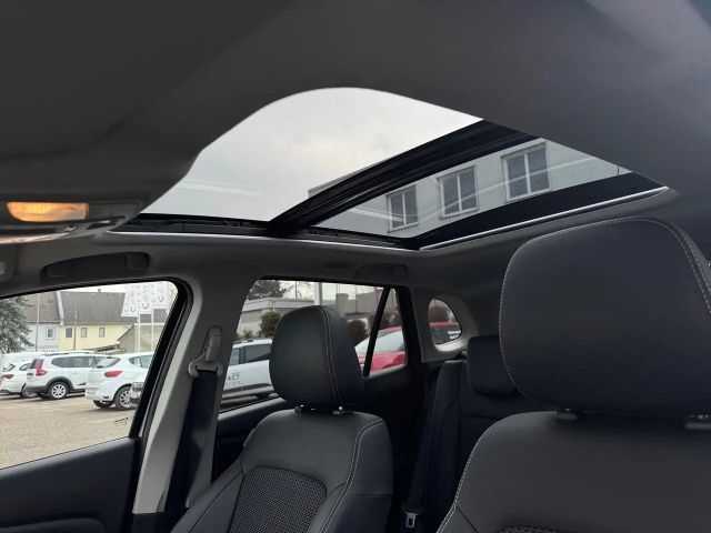 Suzuki S-Cross Flash Hybrid