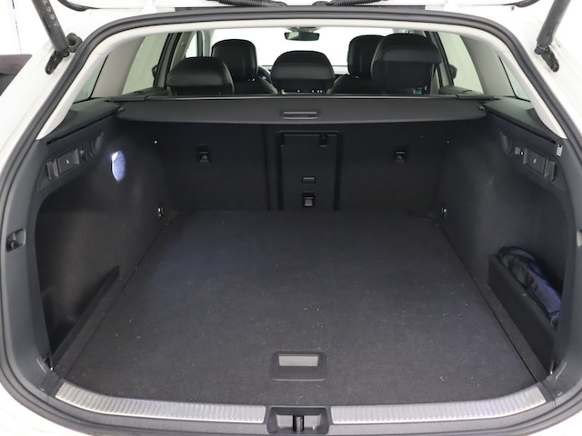 Volkswagen Passat 2.0 TDI DSG IQ.Drive