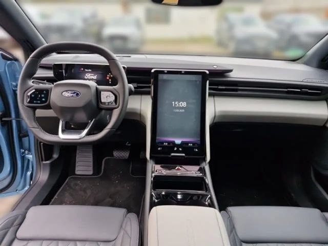 Ford Explorer Premium RWD