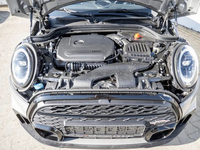 MINI Cooper John Cooper Works