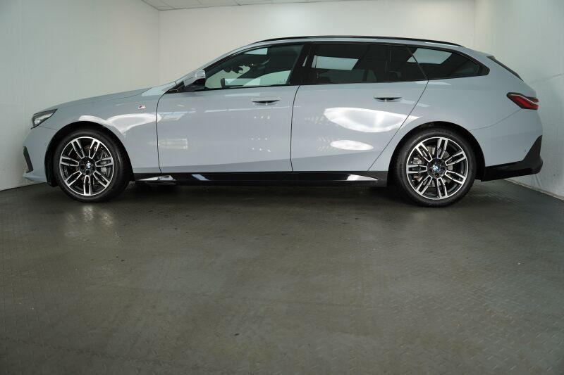 BMW 540 540d Touring xDrive