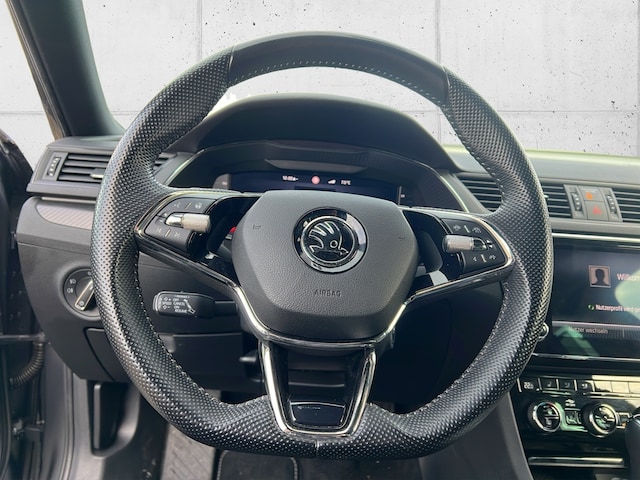 Skoda Superb 2.0 TSI 4x4 Combi Sportline