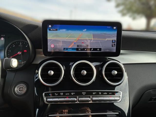 Mercedes-Benz GLC 300 4MATIC