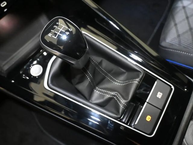 Volkswagen Golf Sport Variant