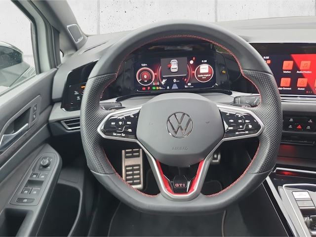 Volkswagen Golf 2.0 TSI Golf VIII