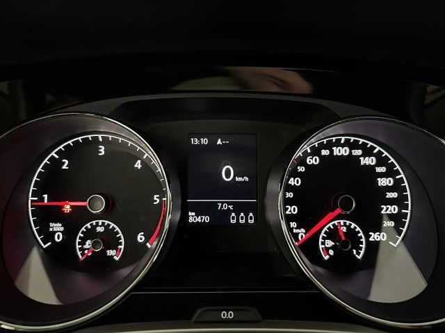 Volkswagen Touran 2,0 TDI *NAVI*ACC*PANO*Sitzheizung*PDC vo/hi*