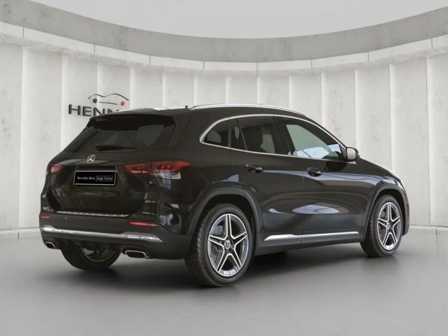 Mercedes-Benz GLA 250 4MATIC AMG Line