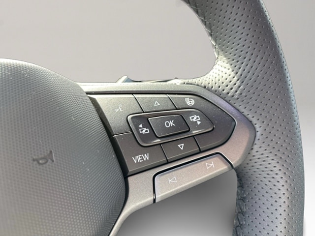 Volkswagen Tayron 2.0 TDI 4Motion, AHK, IQ Light, Black-Style, 20" Alu York, Launch Paket, Assinstenpake DSG