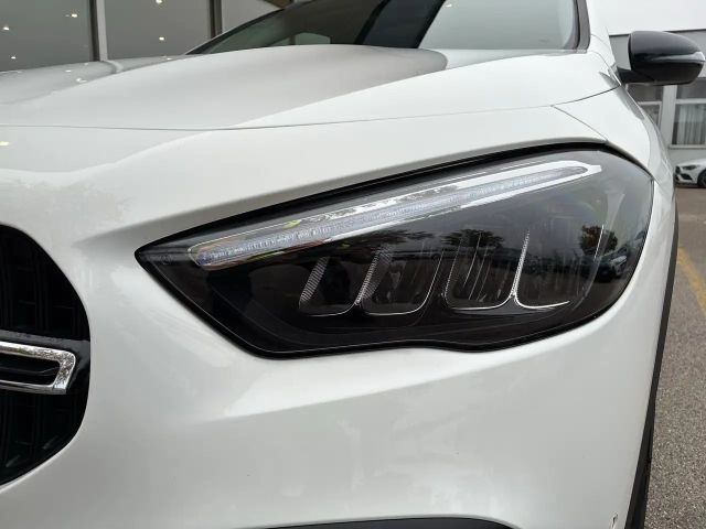 Mercedes-Benz GLA 200 Progressive