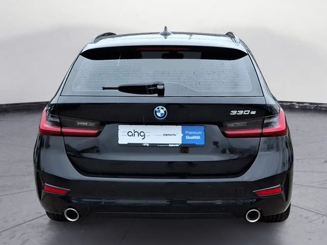 BMW 330 330e Sport Line Touring