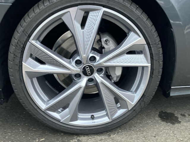 Audi A6 40 TDI Avant Quattro S-Line S-Tronic